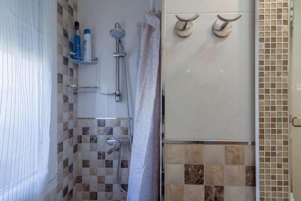 סנטנדר Davila Park'S Apartment Wifi מראה חיצוני תמונה